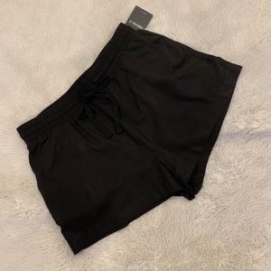 Forever 21 Black Tie Front Shorts 🖤 NWT